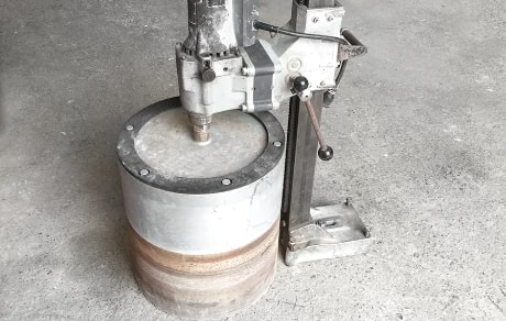 CD-200(大口径用コアドリリングマシン)のイメージ